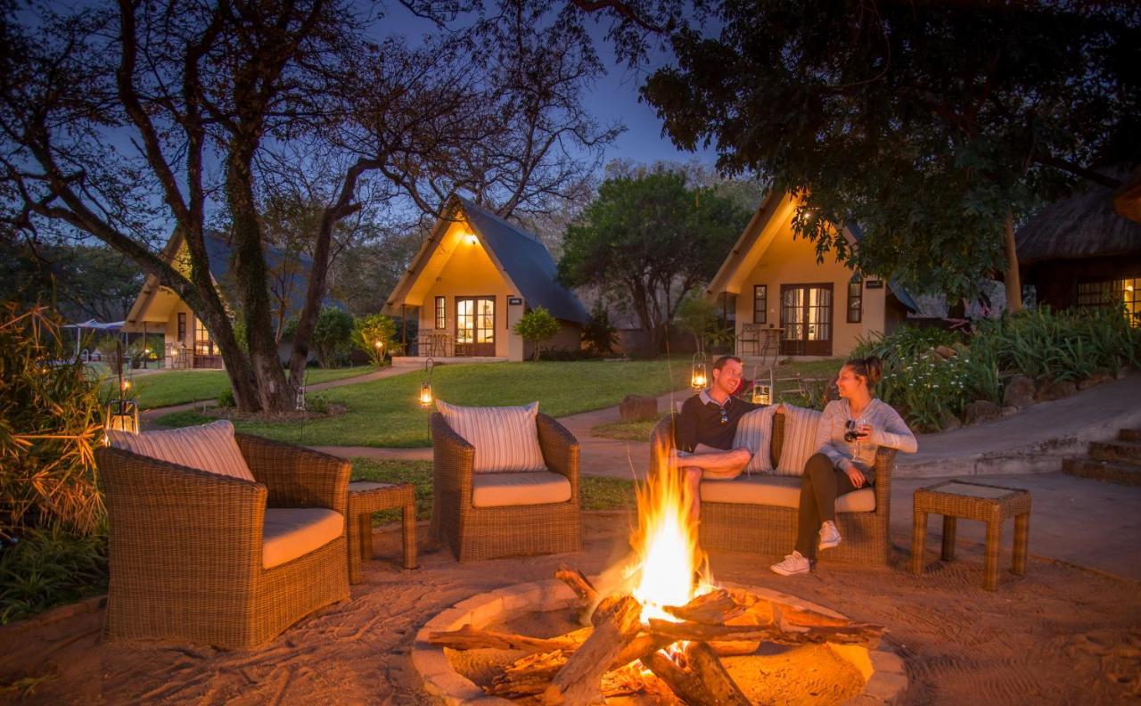Ursula'S Homestead Victoria Falls Exteriör bild