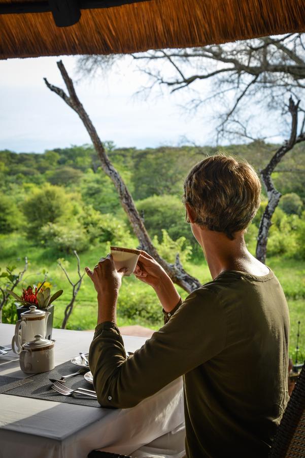 Ursula'S Homestead Victoria Falls Exteriör bild